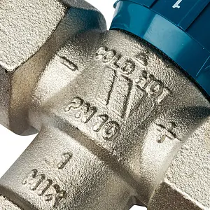 Трехходовой термостатический смесительный клапан 1" +25...+50°С Kvs 2.1 WATTS Aquamix AM63C 10017421 Трехходовой термостатический смесительный клапан 1" +25...+50°С Kvs 2.1 WATTS Aquamix AM63C 10017421, 4