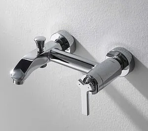 Смеситель для ванны Bravat Waterfall хром F673107C-01 Смеситель для ванны Bravat Waterfall хром F673107C-01, 3