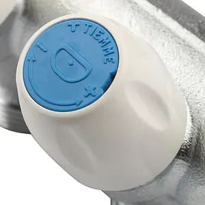 Коллектор регулирующий проходной 3 отвода ¾"в/н x ½"к Tiemme MAXIMA 1860005 Коллектор регулирующий проходной 3 отвода ¾"в/н x ½"к Tiemme MAXIMA 1860005, 5