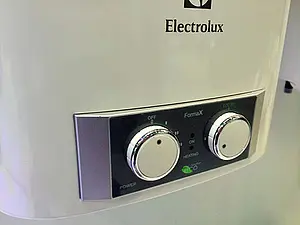 Водонагреватель накопительный электрический Electrolux EWH 50 Formax Водонагреватель накопительный электрический Electrolux EWH 50 Formax, 3