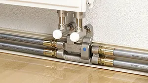 Труба металлополимерная Rehau Rautitan Stabil 25 x 3.7 мм PE-Xa/AL/PE бухта 50м 11301411050 Труба металлополимерная Rehau Rautitan Stabil 25 x 3.7 мм PE-Xa/AL/PE бухта 50м 11301411050, 4