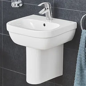 Раковина Grohe Euro Ceramic 45 белый 39324000 Раковина Grohe Euro Ceramic 45 белый 39324000, 4