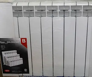 Радиатор биметаллический 10 секций Rifar Base 350 RB35010 Радиатор биметаллический 10 секций Rifar Base 350 RB35010, 4