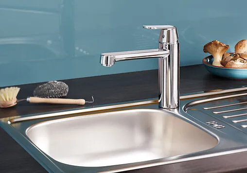 Смеситель для кухни Grohe Eurosmart Cosmopolitan хром 30193000