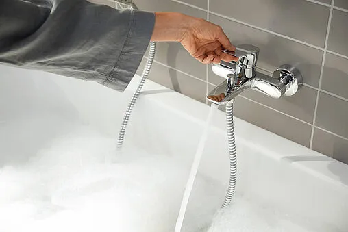 Смеситель для ванны Hansgrohe Rebris E хром 72450000