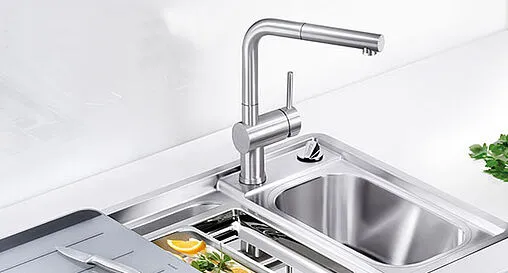 Смеситель для кухни с выдвижным изливом Grohe Minta Touch хром 31360001