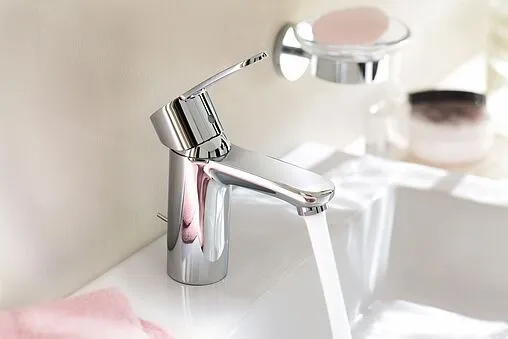 Смеситель для раковины Grohe Eurostyle Cosmopolitan хром 33552002