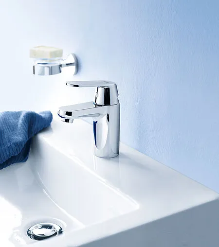 Смеситель для раковины Grohe Eurosmart Cosmopolitan хром 32824000