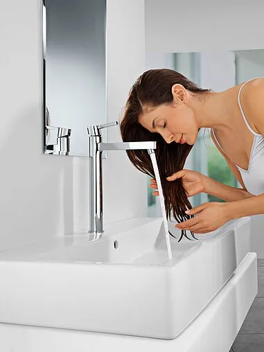 Смеситель для раковины Grohe Lineare хром 23405000