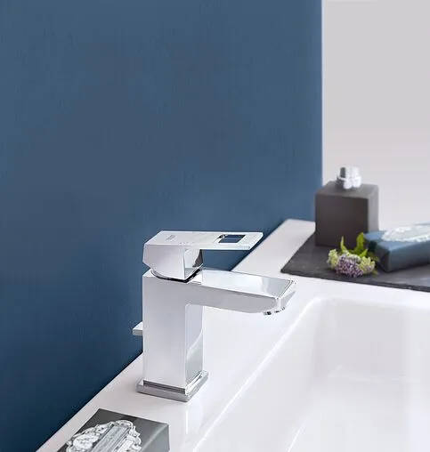 Смеситель для раковины Grohe Eurocube хром 23127000