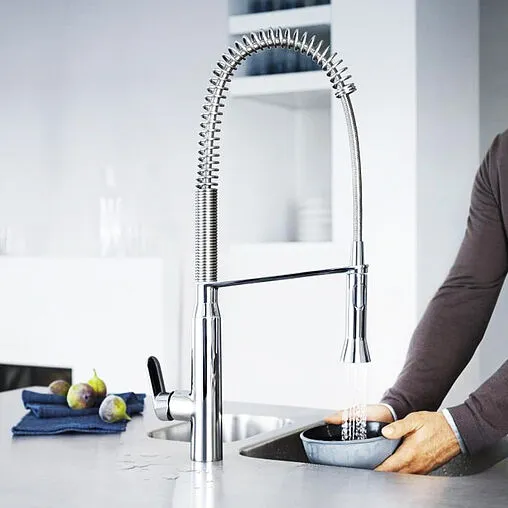 Смеситель для кухни с выдвижным изливом Grohe K7 хром 31379000