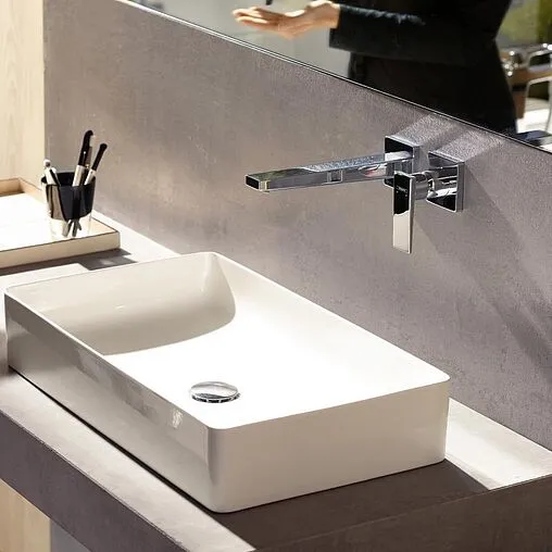 Смеситель для раковины из стены Hansgrohe Metropol хром 32526000