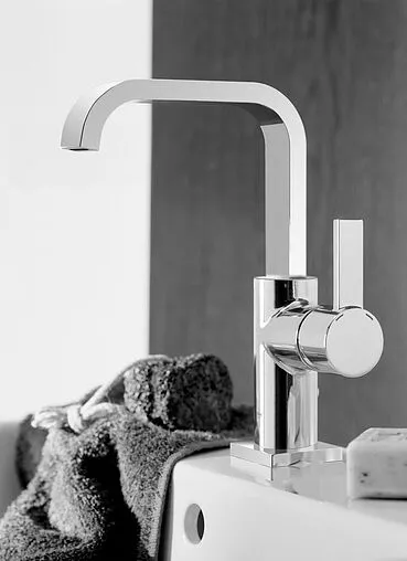 Смеситель для раковины Grohe Allure хром 32146000