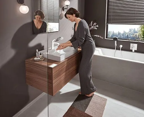 Смеситель для раковины Hansgrohe Vivenis 110 белый матовый 75020700