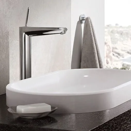 Смеситель для раковины Grohe Eurodisc Joy хром 23428000