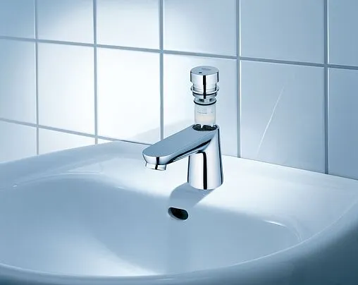 Кран для раковины Grohe Euroeco Cosmopolitan хром 36265000