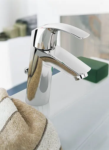 Смеситель для раковины Grohe Eurosmart хром 23322001