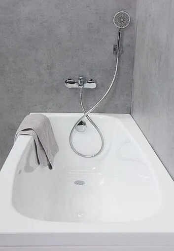 Ванна акриловая BelBagno 150x70 BB102-150-70