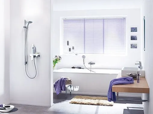 Смеситель для раковины Grohe Eurodisc Cosmopolitan хром 33190002