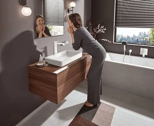 Смеситель для раковины Hansgrohe Vivenis 250 белый матовый 75040700