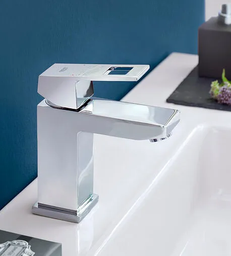 Смеситель для раковины Grohe Eurocube хром 23132000